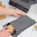sacs d'expédition gris sans pochette